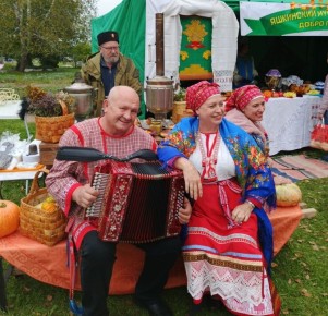 Объединяя народы культурой