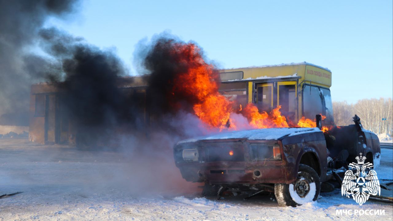 На федеральной трассе состоялись тактико-специальные учения На федеральной трассе состоялись тактико-специальные учения