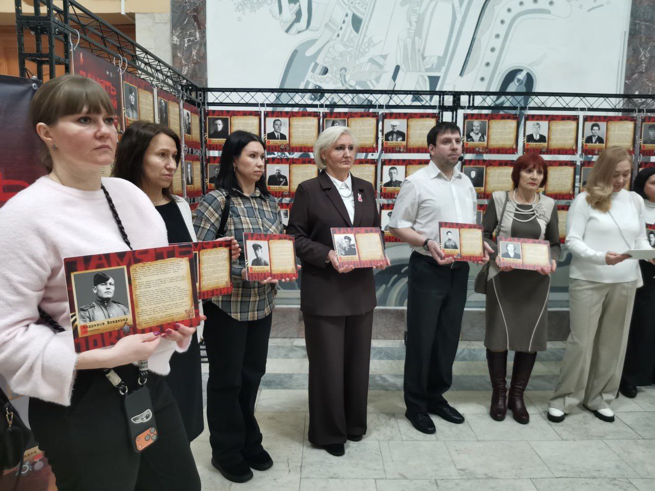 В ДК Шахтёров представили выставку с «ожившими» голосами участников Великой Отечественной войны