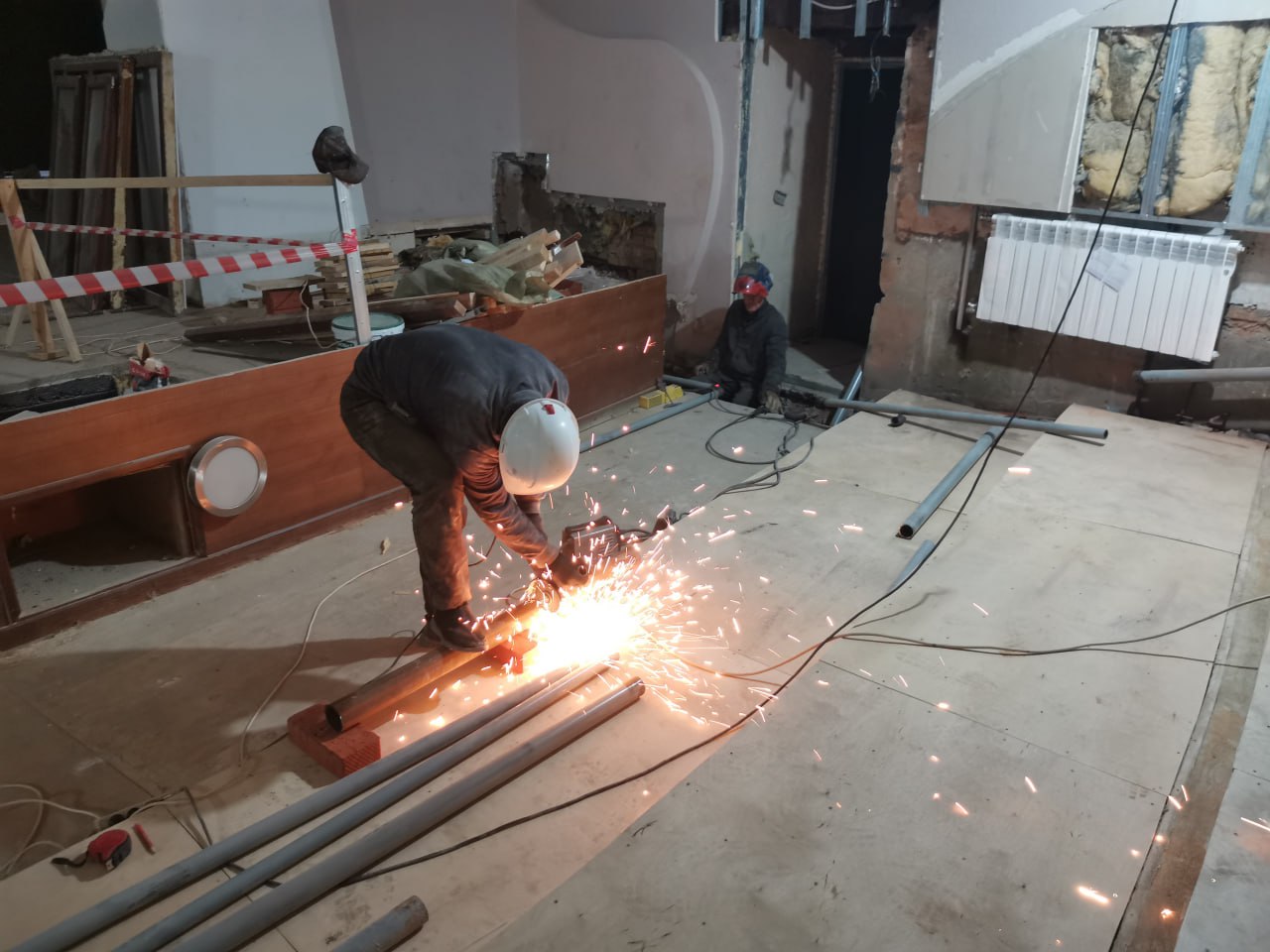 «Сочиняем, смеёмся, хулиганим»: какой новогодней премьерой удивит кемеровский Театр для детей и молодёжи «Сочиняем, смеёмся, хулиганим»: какой новогодней премьерой удивит кемеровский Театр для детей и молодёжи