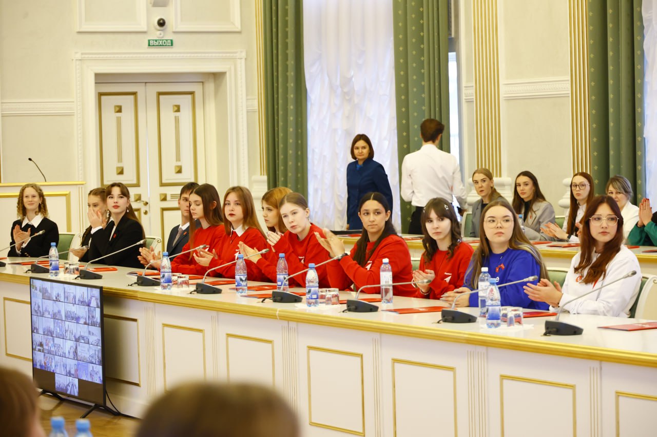 На заседании координационного совета при Губернаторе Кузбасса по взаимодействию с Движением Первых обсудили деятельность регионального отделения, итоги работы за 2025 год На заседании координационного совета при Губернаторе Кузбасса по взаимодействию с Движением Первых обсудили деятельность регионального отделения, итоги работы за 2025 год