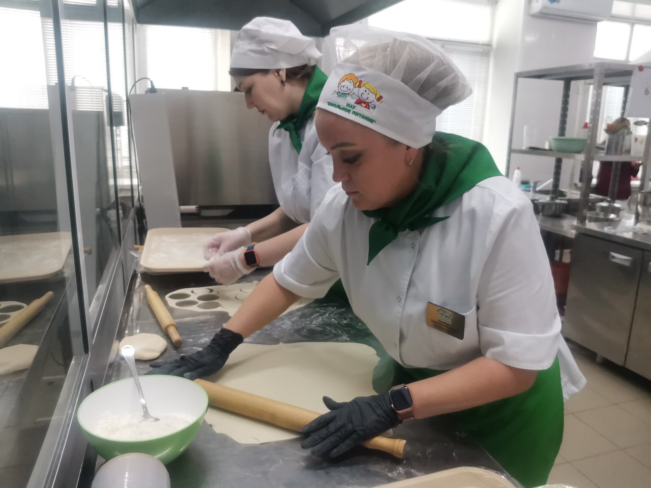 В Кемерове фронтовики принимают первые подарки к Новому году В Кемерове фронтовики принимают первые подарки к Новому году