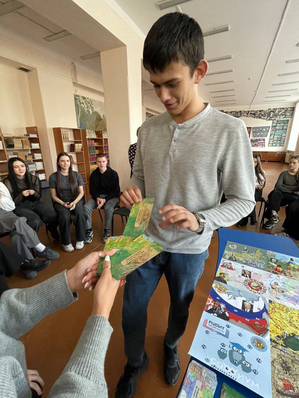 Избирательная комиссия Кузбасса завершила цикл игр «Вече» Избирательная комиссия Кузбасса завершила цикл игр «Вече»