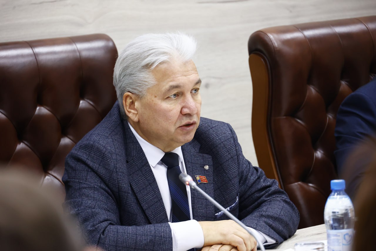 Предварительные итоги работы министерства транспорта Кузбасса в 2025 году рассмотрели на расширенном заседании комитета по экономической политике и предпринимательству Парламента Кузбасса Предварительные итоги работы министерства транспорта Кузбасса в 2025 году рассмотрели на расширенном заседании комитета по экономической политике и предпринимательству Парламента Кузбасса