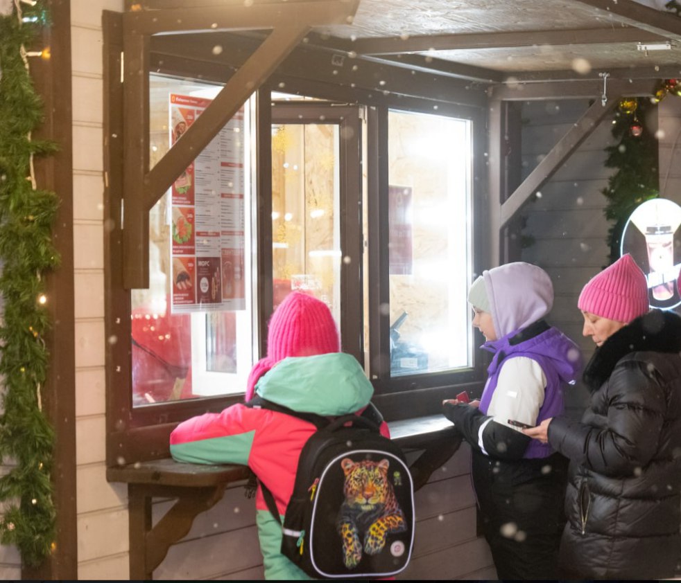 Сегодня в уборке улично-дорожной сети Кемерова от снега задействовано 137 единиц снегоуборочной техники Сегодня в уборке улично-дорожной сети Кемерова от снега задействовано 137 единиц снегоуборочной техники