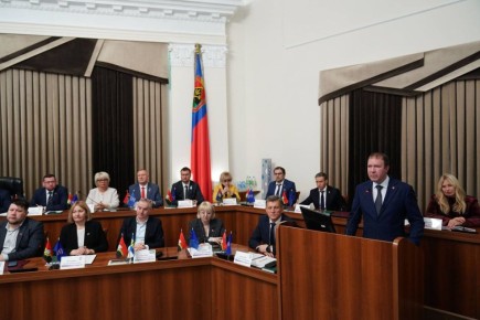 ������� �������� � ���� ������ ����� ����������: "���� ������ - ������ ���������� ����� ������������� ���������� � ������������� ���������� ��������������"