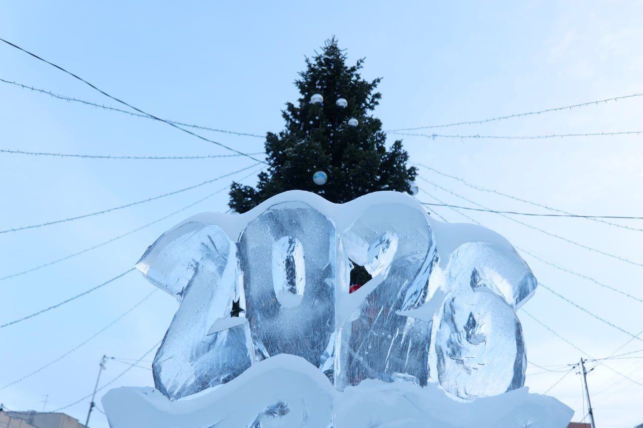 Ледяные чудеса – в каждом районе: обзор зимних городков Кемерова Ледяные чудеса – в каждом районе: обзор зимних городков Кемерова