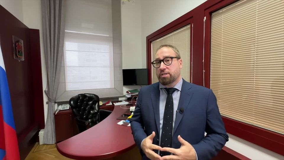 «Электронная очередь», «безопасный счёт»: первый зампред ИТ-комитета Госдумы Антон Горелкин о борьбе с мошенниками в 2025 году