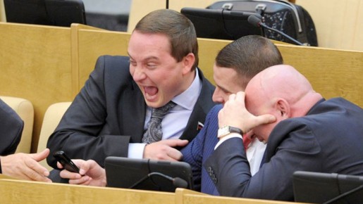 ������ ���������� vs ������ ������� �������: ���������� ���������� 2025 ����