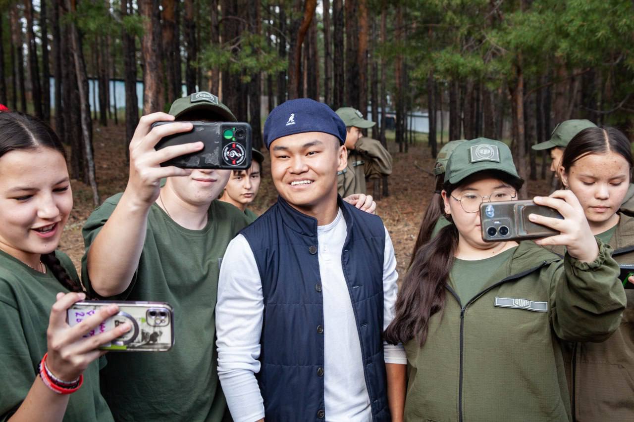 Свыше 34 тысяч человек посмотрели патриотические фильмы в рамках проекта «ВОИН.Кино» Свыше 34 тысяч человек посмотрели патриотические фильмы в рамках проекта «ВОИН.Кино»