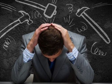 Почему банки против наличных: разъяснения и советы для вкладчиков