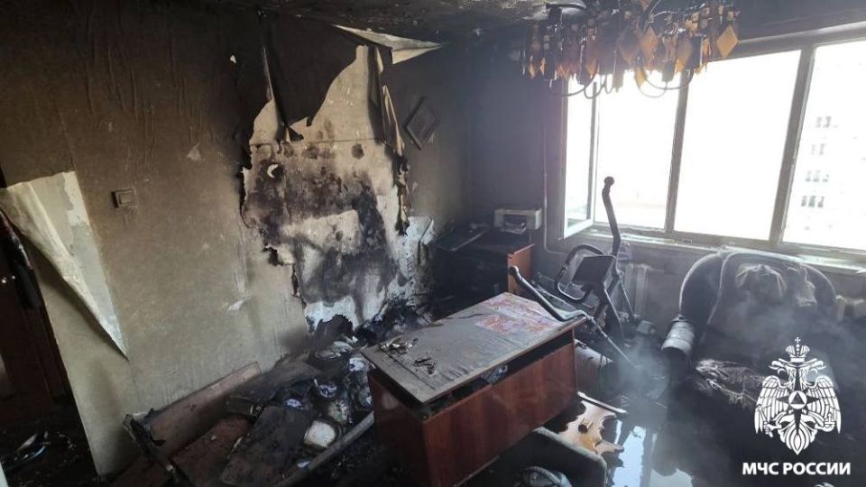 В Новокузнецке спасли двоих людей из пожара