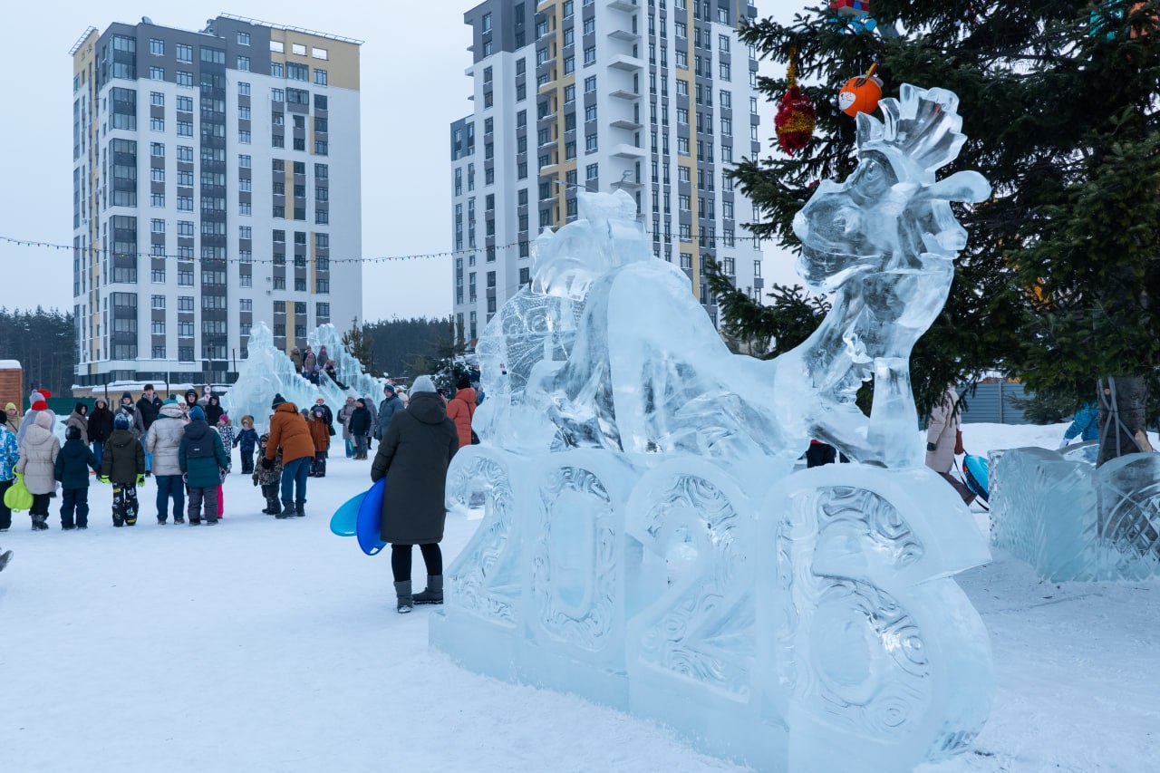 Праздничную программу провели в Снежном городке Рудничного района Праздничную программу провели в Снежном городке Рудничного района