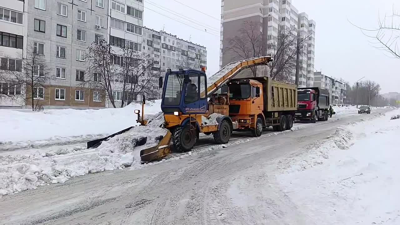 За сутки в Кемерове вывезли 20,5 тысяч кубометров снега