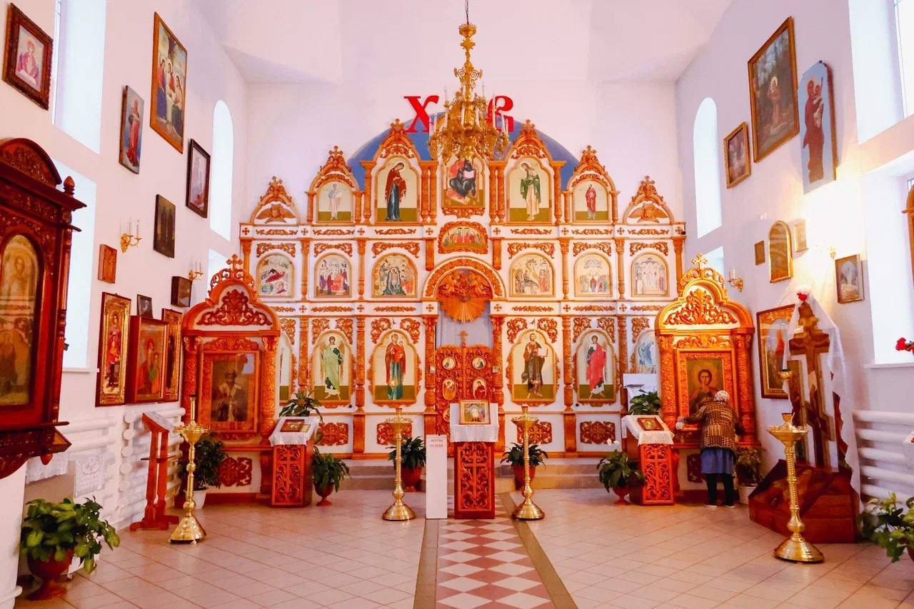 Счастливого Рождества!. Рождество – особенный день, светлый и ясный Счастливого Рождества!. Рождество – особенный день, светлый и ясный