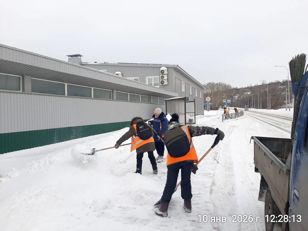 Снегопады не сдают позиции, а мы не снижаем темпы уборки