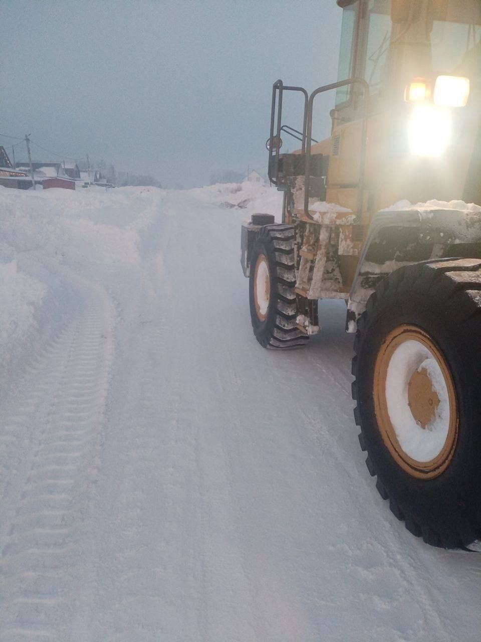 Дорожная техника сегодня работает в жилом районе Ягуновский, Пионер Дорожная техника сегодня работает в жилом районе Ягуновский, Пионер