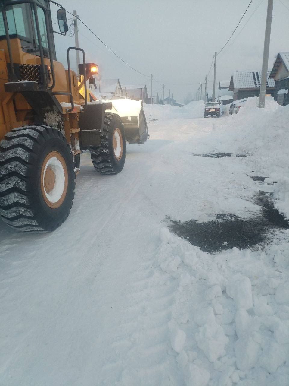 Дорожная техника сегодня работает в жилом районе Ягуновский, Пионер Дорожная техника сегодня работает в жилом районе Ягуновский, Пионер