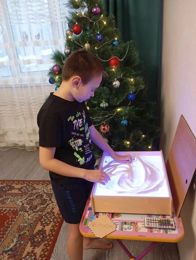 Сергей Цивилев исполнил новогоднюю мечту юного жителя Кузбасса Сергей Цивилев исполнил новогоднюю мечту юного жителя Кузбасса