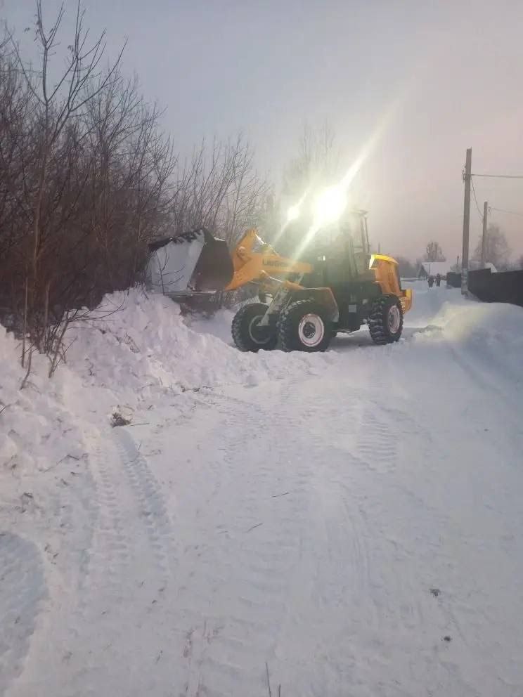 Дорожная техника сегодня работает в жилом районе Ягуновский, Пионер Дорожная техника сегодня работает в жилом районе Ягуновский, Пионер