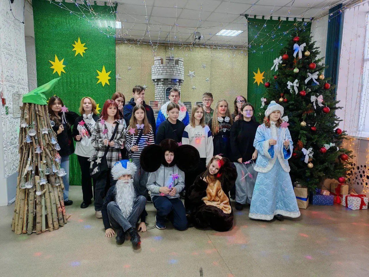 На каникулах кемеровские школьники активно участвовали в спортивных и культурных мероприятиях