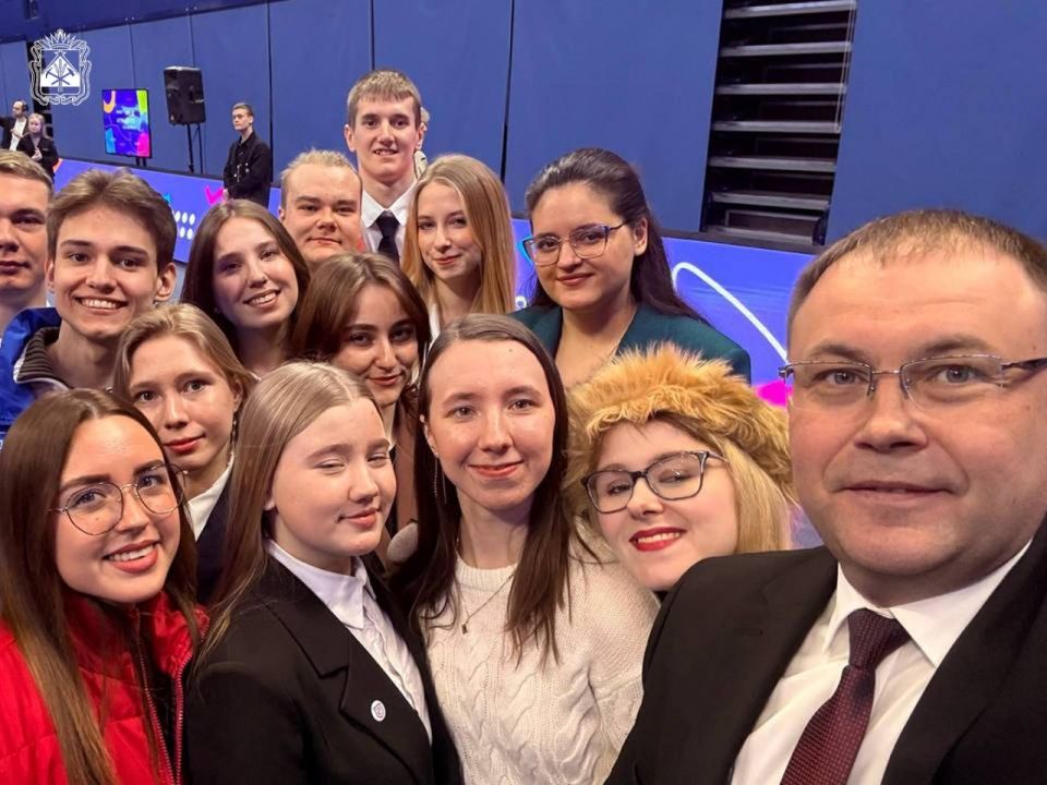 Более 600 человек приняли участие в масштабном слете в преддверии Дня российского студенчества в Кузбассе