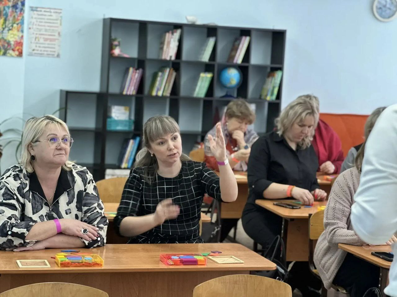 Сетевое взаимодействие как основа бесшовного образования: руководители обсудили будущее в школе №79 Сетевое взаимодействие как основа бесшовного образования: руководители обсудили будущее в школе №79