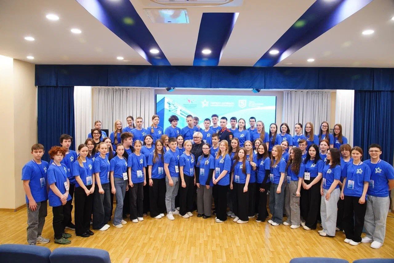 Кузбасские отличники предложили идеи по развитию талантливой молодежи родного региона Кузбасские отличники предложили идеи по развитию талантливой молодежи родного региона