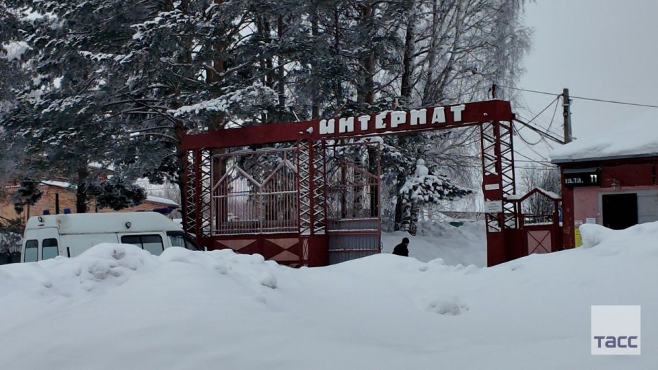 Бывшая санитарка интерната в Прокопьевске, где умерли девять человек, назвала условия работы и проживания пациентов ужасными и рассказала ТАСС о несоблюдении санитарных норм