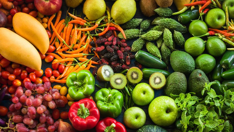 Greeny выпустила пену для мытья овощей и фруктов — как средство обещает убрать пестициды и воск