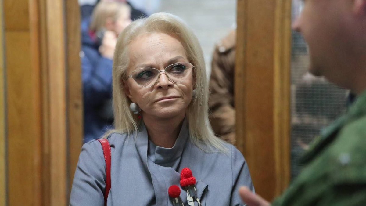 Долина удивила новым способом передачи квартиры Лурье