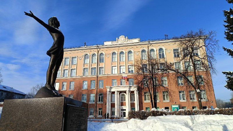 Февраль решил показать кемеровчанам свой истинный зимний характер