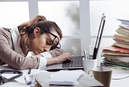 Ненормированный рабочий день: закон или ложь? Что должен знать каждый работник в 2026 году