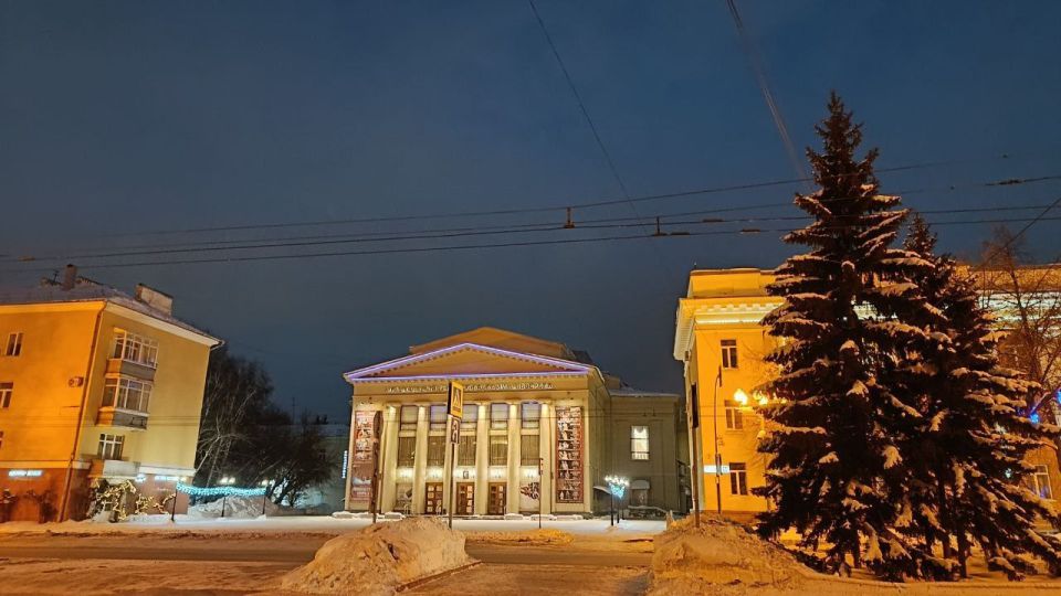 Кемеровские зарисовки: попробуйте изменить угол обзора, и вы удивитесь, насколько поменяется всё вокруг