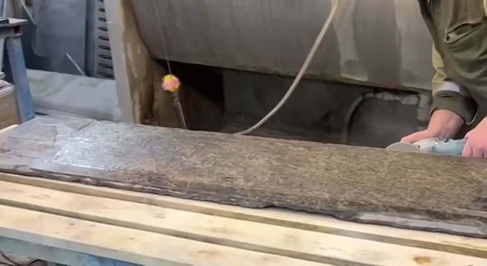 Глава города Денис Ильин рассказал рассказывать о ходе реставрационных работ на Бульваре Героев