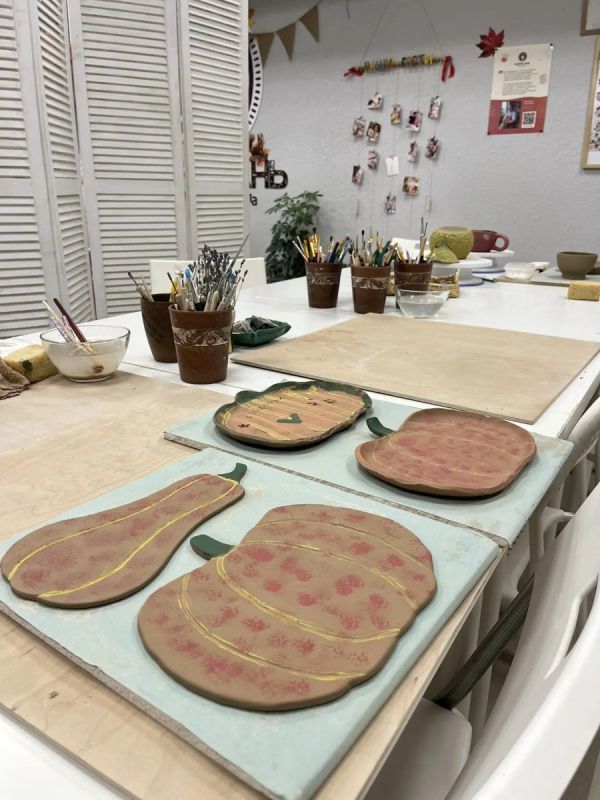 Теплый осенний вечер в гончарной школе «Зарни Ань»