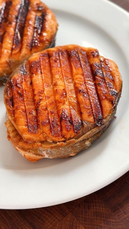 Удивительный рецепт стейка из лосося с оригинальным маринадом