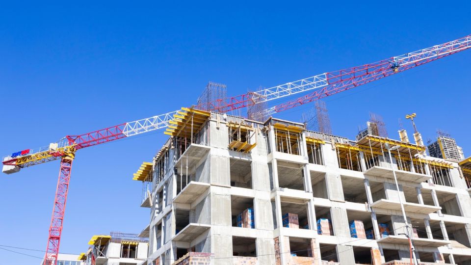 Кризис на рынке новостроек: причины и последствия