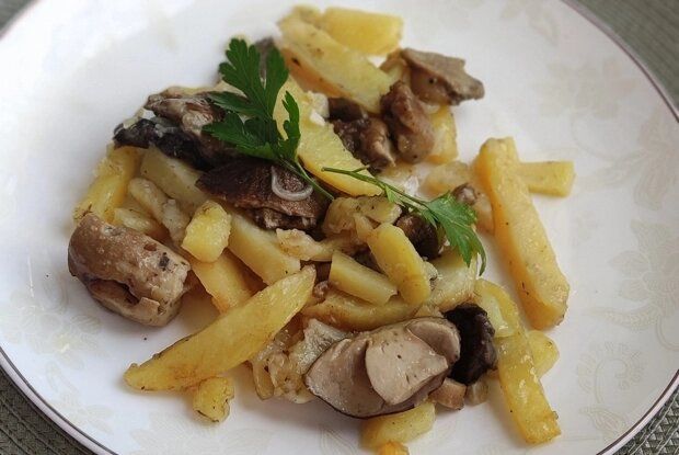 Как приготовить жареху с лесными грибами: сытное блюдо для любителей природы