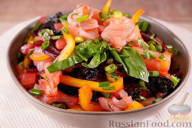 Баланс вкусов в одном порционном блюде: подборка салатов №25–10