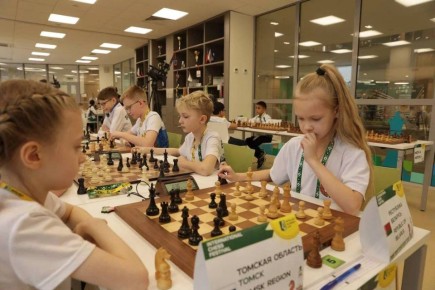Сергей Цивилев: Увлечение шахматами воспитывает у детей качества, особенно востребованные в инженерных профессиях