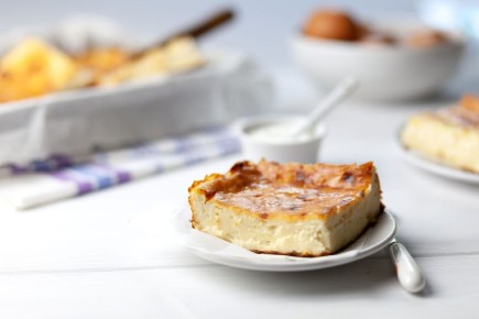 Ностальгический вкус: Как легко приготовить творожную запеканку