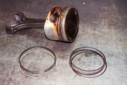 Чистка выхлопной системы автомобиля: практическое руководство