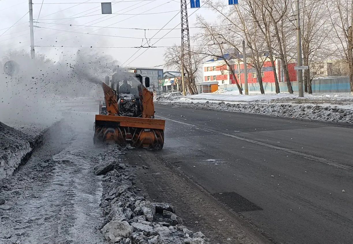 Сегодня в Кемерове запланирован вывоз снега с ул.Волгоградская, пр.Ленина и ул.Инициативная Сегодня в Кемерове запланирован вывоз снега с ул.Волгоградская, пр.Ленина и ул.Инициативная