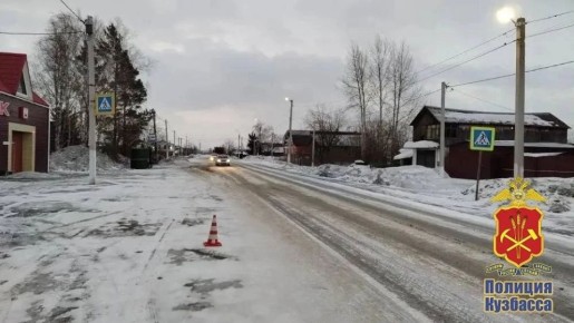 ���� ��������� � �������. 16-������ ������� ���������� � ������������� � ������� � ������������� ������