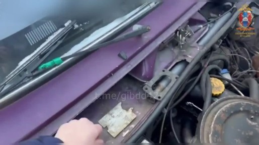 В Кемерове сотрудники Госавтоинспекции в результате погони задержали несовершеннолетнего автомобилиста