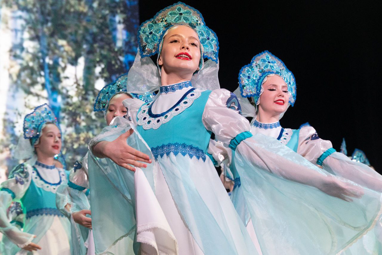 В Заводском районе прошло торжественное мероприятие «Весенний букет» в честь Международного женского дня