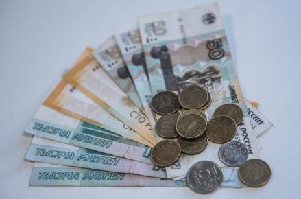 Индексация социальных выплат с 1 марта 2026 года: что ждёт граждан