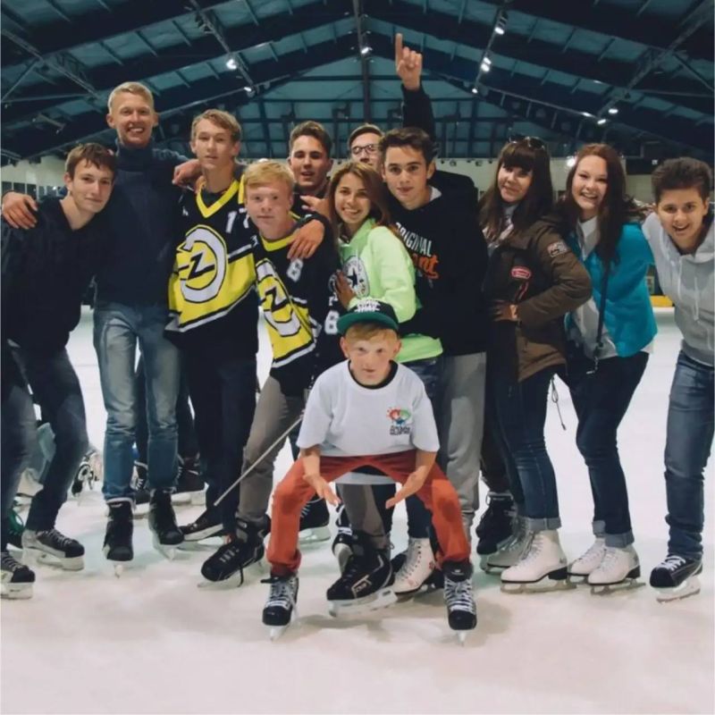 В Кемерове 8 марта на трёх крытых катках будет действовать акция