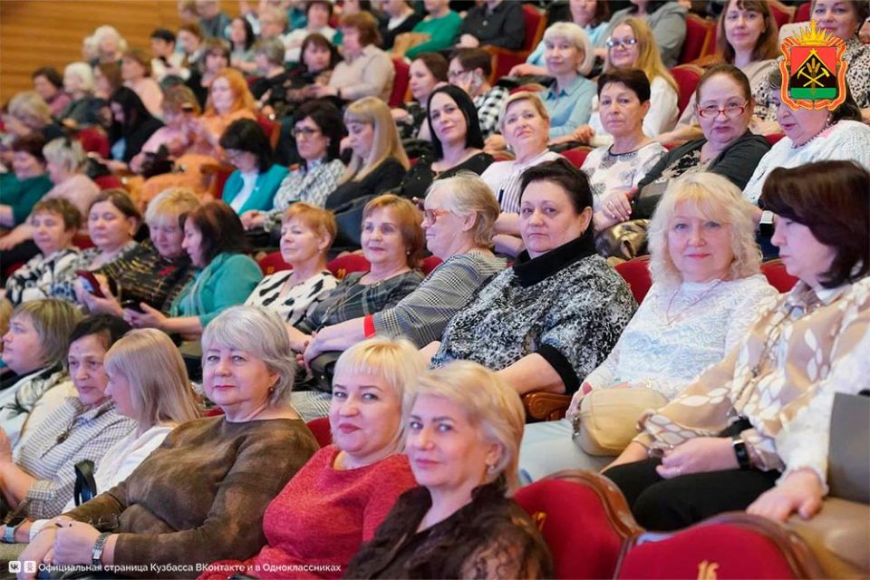 Губернатор Кузбасса Илья Середюк провел торжественный прием в честь Международного женского дня